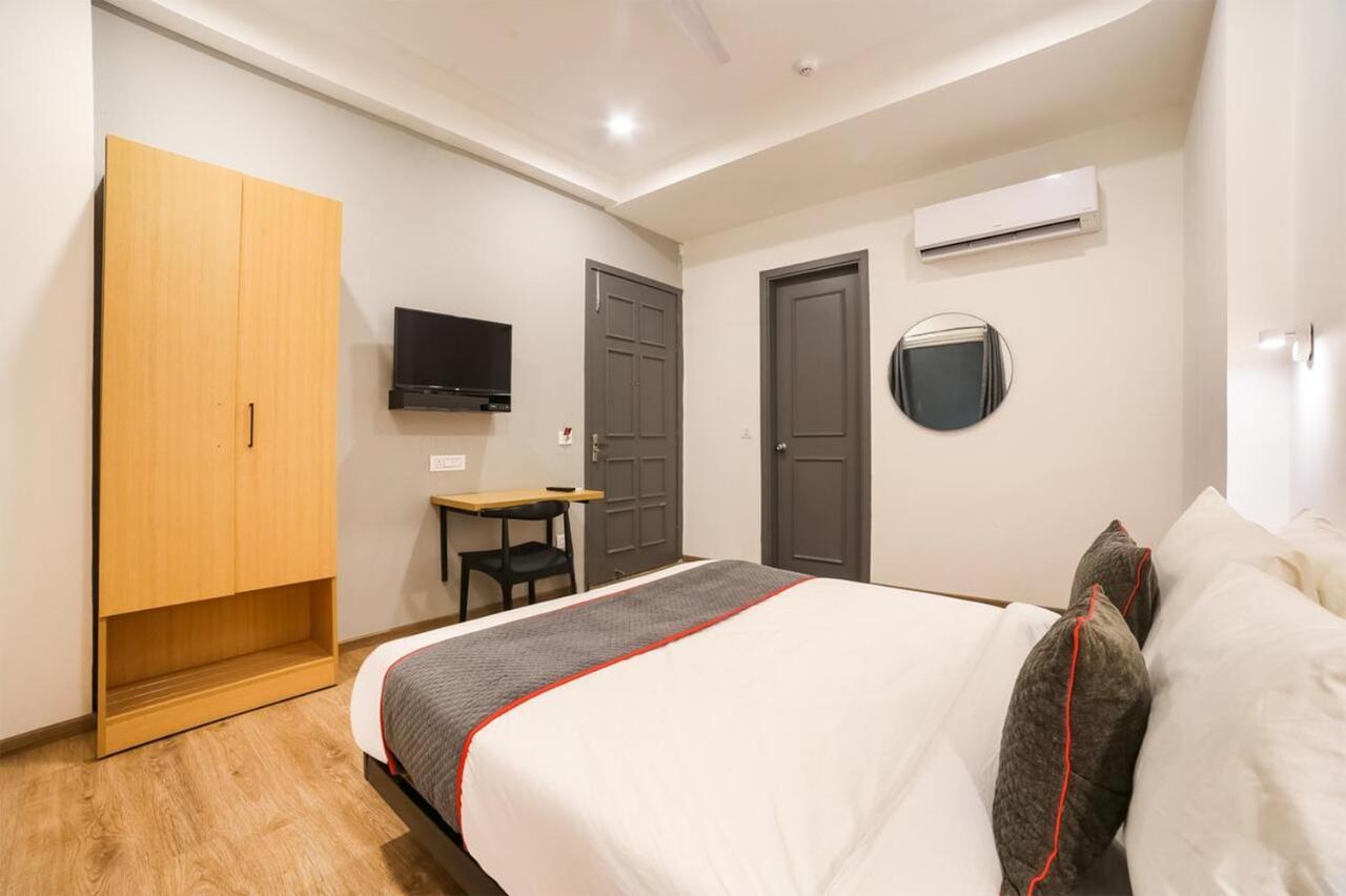 Hotel Admire Inn "Atta Market, Noida Sector 18" Exterior foto