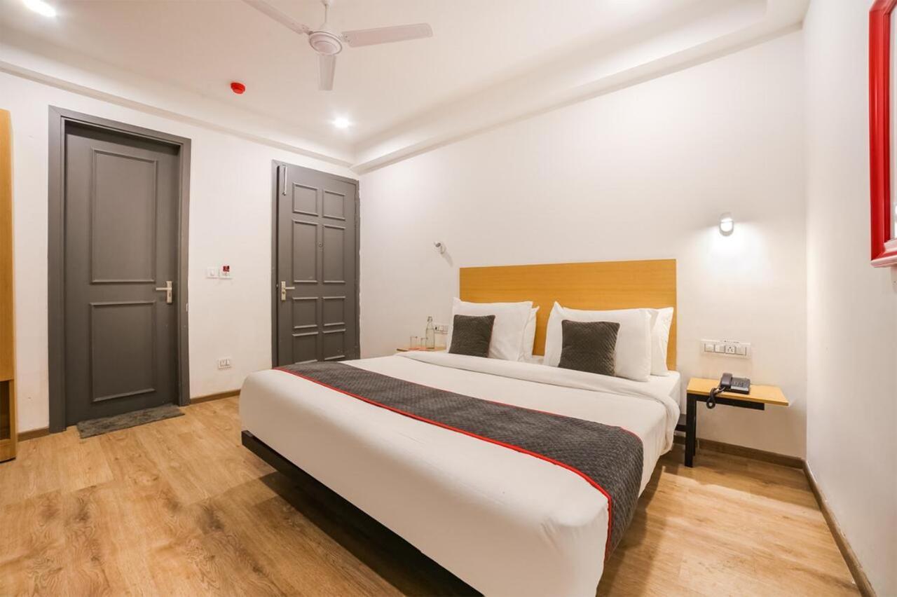 Hotel Admire Inn "Atta Market, Noida Sector 18" Exterior foto